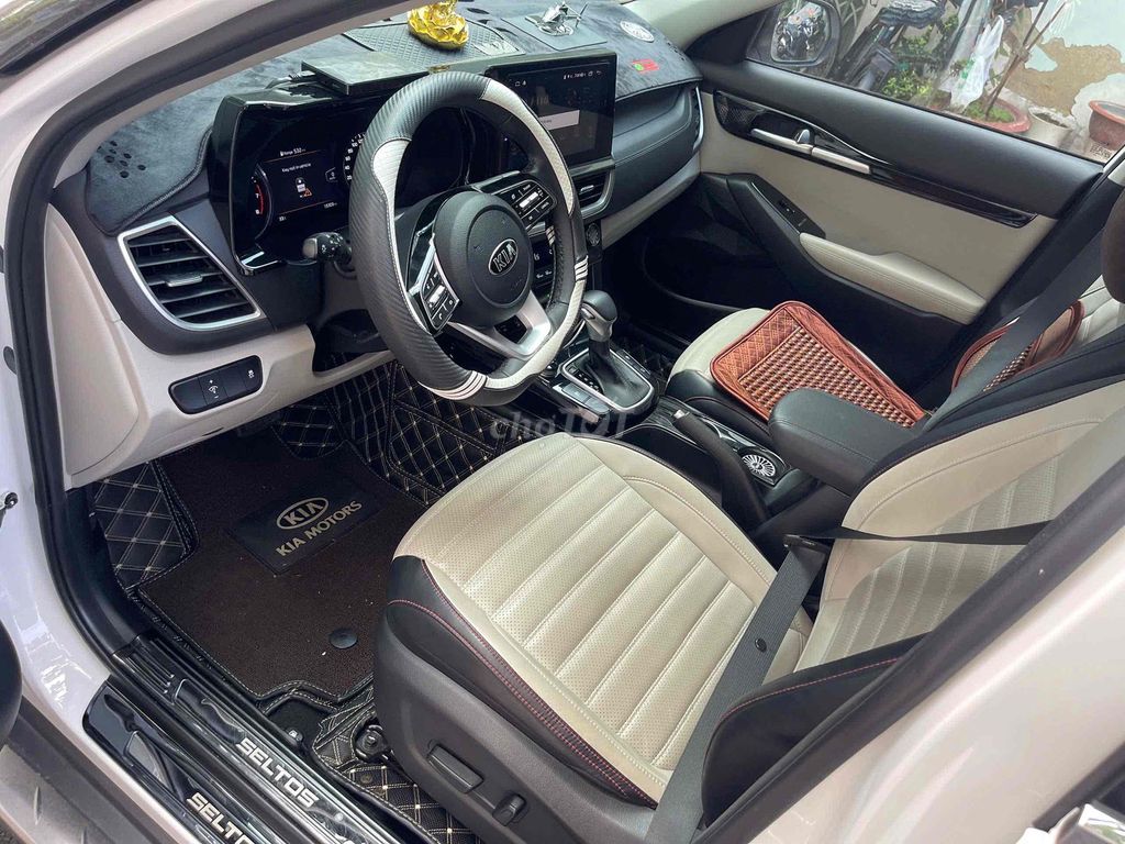 Siêu Lướt  Kia Seltos 2020 1.4 Premium - 15000 km. Mua bán Ô tô tại Thành phố Thủ Đức Tp Hồ Chí Minh được đăng bởi Ô Tô Siêu Lướt  hình 9