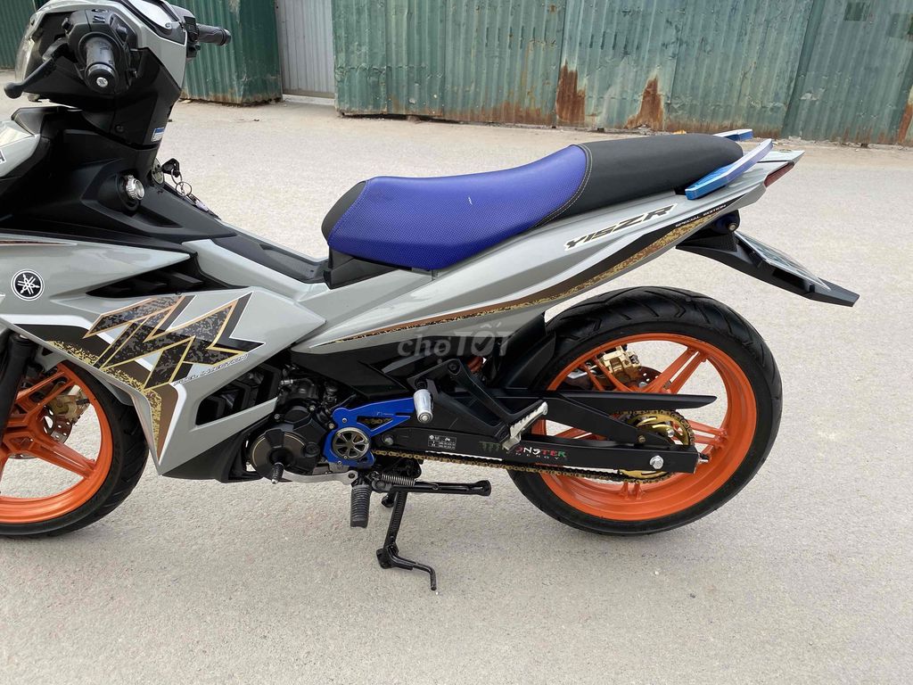 Yamaha Exciter, серый. Оригинал, в отличном состоянии
