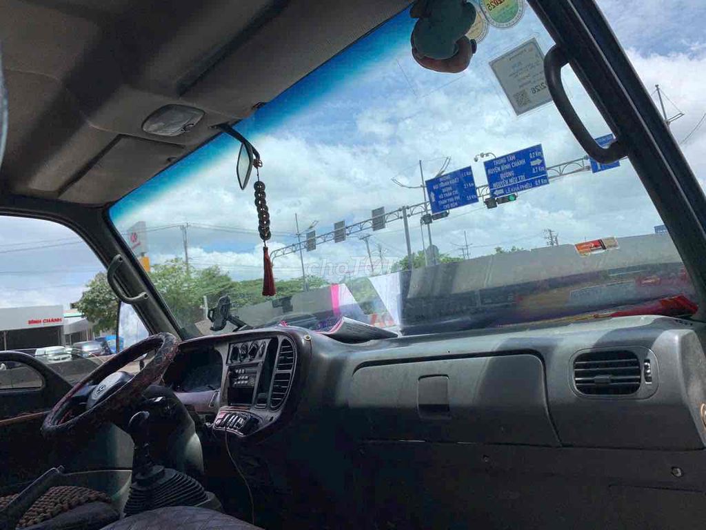 Huyndai hd650 6,5t đời 2016 thùng bạt 5*2*2 m ml. Mua bán Xe tải, xe ben tại Huyện Bình Chánh Tp Hồ Chí Minh được đăng bởi Vi hình 5