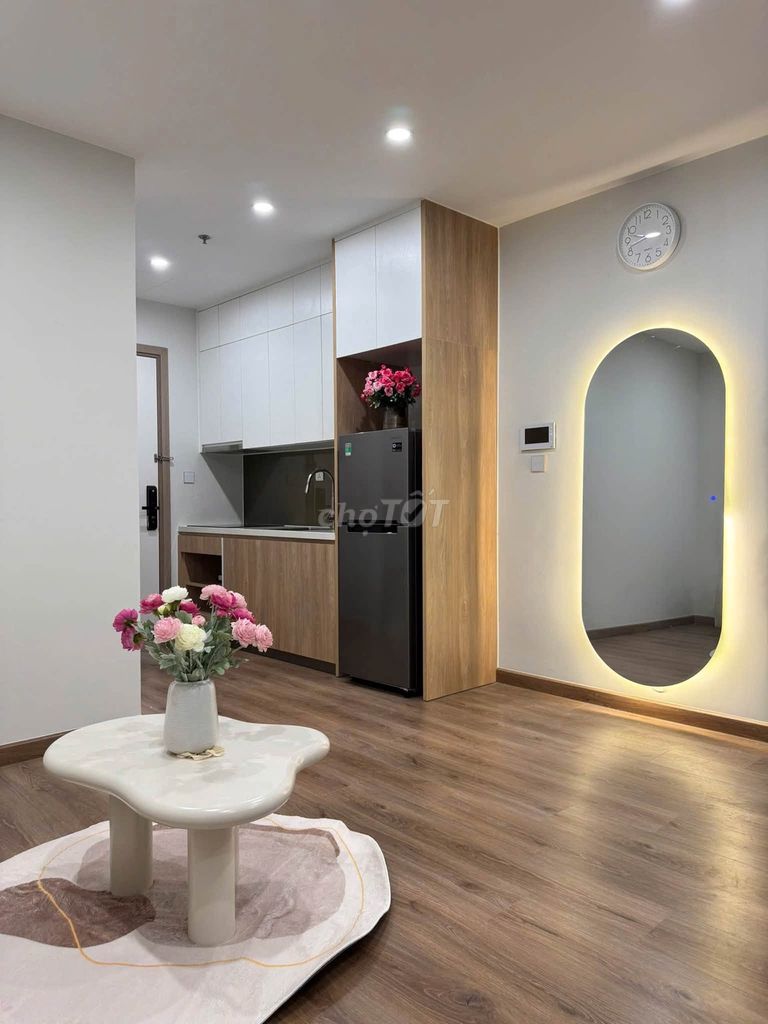 Студия с мебелью в корпусе I2 Vinhomes Smart City