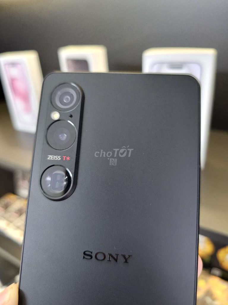Sony Xperia 1 VI Snapdragon 8 Gen 3 Đen. Mua bán Điện thoại tại Quận Ninh Kiều Cần Thơ được đăng bởi Thinhmobile Cần thơ  hình 1