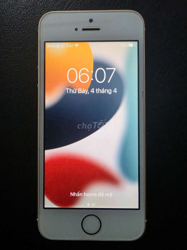 Apple iPhone SE 32GB Vàng Mới. Mua bán Điện thoại tại Thị xã Tân Uyên Bình Dương được đăng bởi Ngô Văn Kiệt hình 1