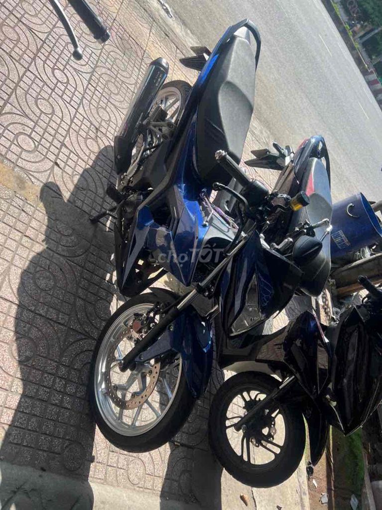 Sonic 2022 biển số 95 chính chủ. Mua bán Xe máy tại Huyện Hóc Môn Tp Hồ Chí Minh được đăng bởi Lữ Long Hồ hình 2