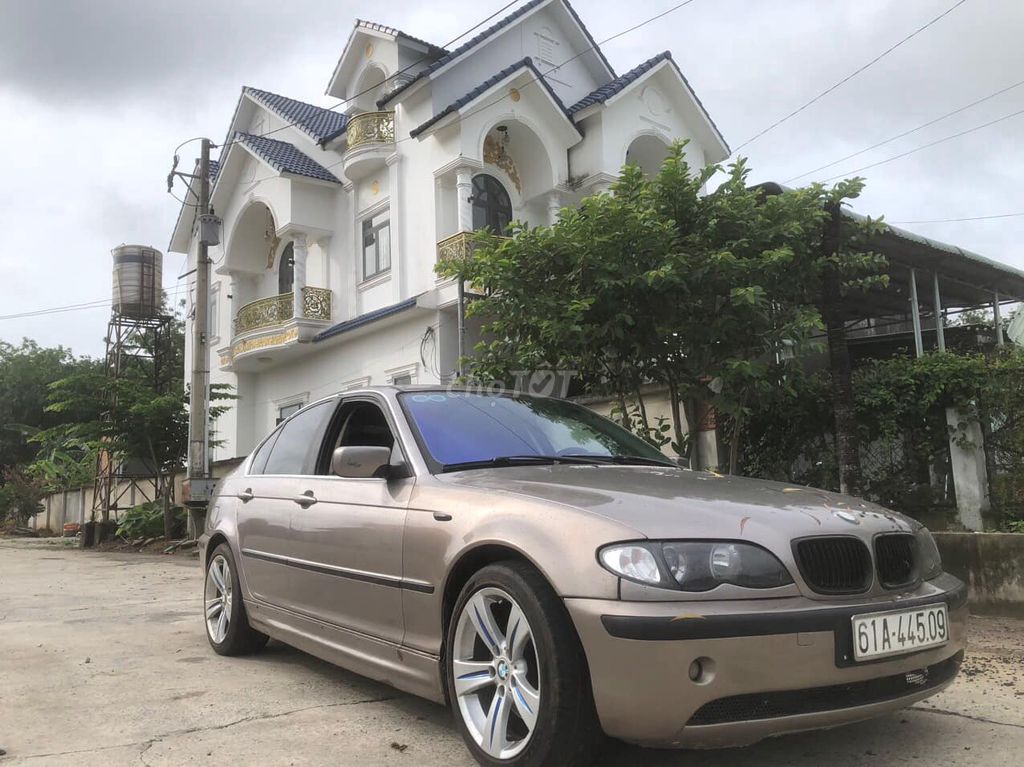 BMW 3 Series 2003 325i AT - 173116 km