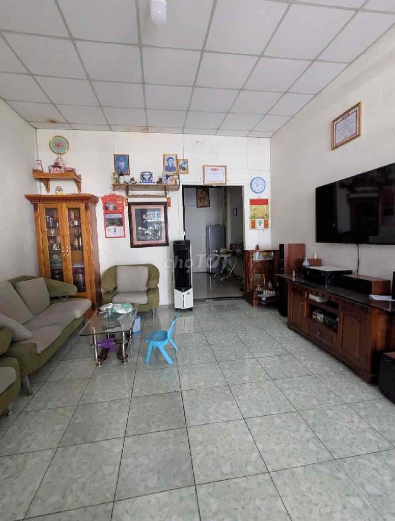 BÁN NHÀ HẺM XE HƠI PHẠM THỊ GIÂY – GẦN CHỢ BẮP –  SỔ HỒNG RIÊNG.3,5T. Mua bán nhà ở tại Huyện Hóc Môn Tp Hồ Chí Minh được đăng bởi Phạm Muội hình 2
