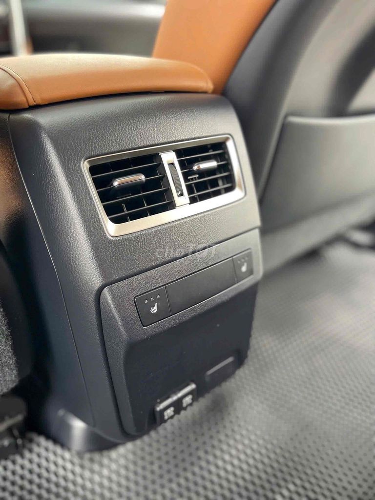 Lexus RX350 model 2021 màu vàng cát siêu đẹp. Mua bán Ô tô tại Quận Cầu Giấy Hà Nội được đăng bởi Cao Quý hình 20