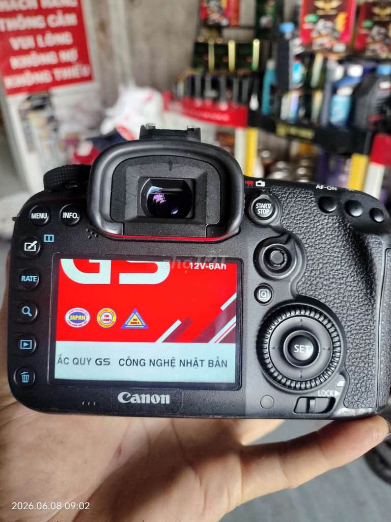 BODY 7D Mark II ĐẸP LENG KENG. Mua bán Máy ảnh, Máy quay tại Huyện Đức Linh Bình Thuận được đăng bởi Tay GA Minh Võ hình 1