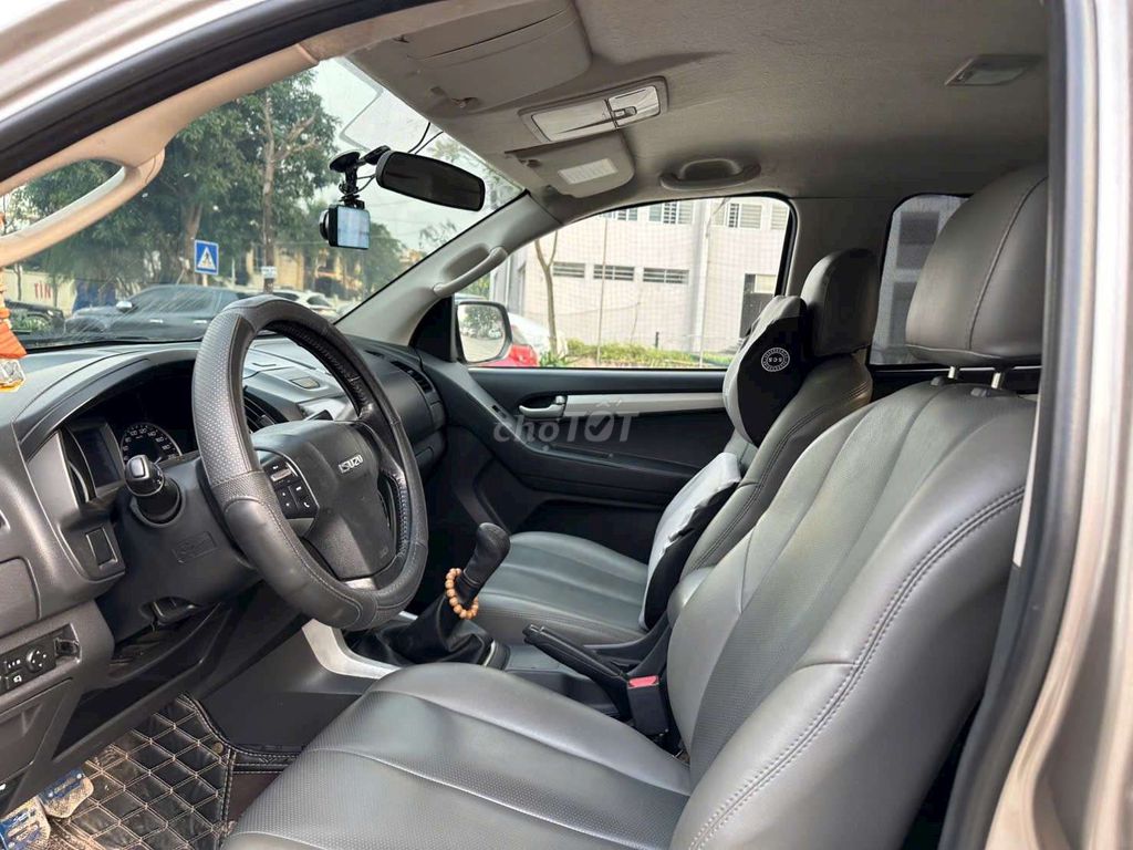 Isuzu Dmax 2.5MT 4x2 sx 2014 máy số nguyên zin. Mua bán Ô tô tại Quận Hà Đông Hà Nội được đăng bởi Hà Đông Car hình 7