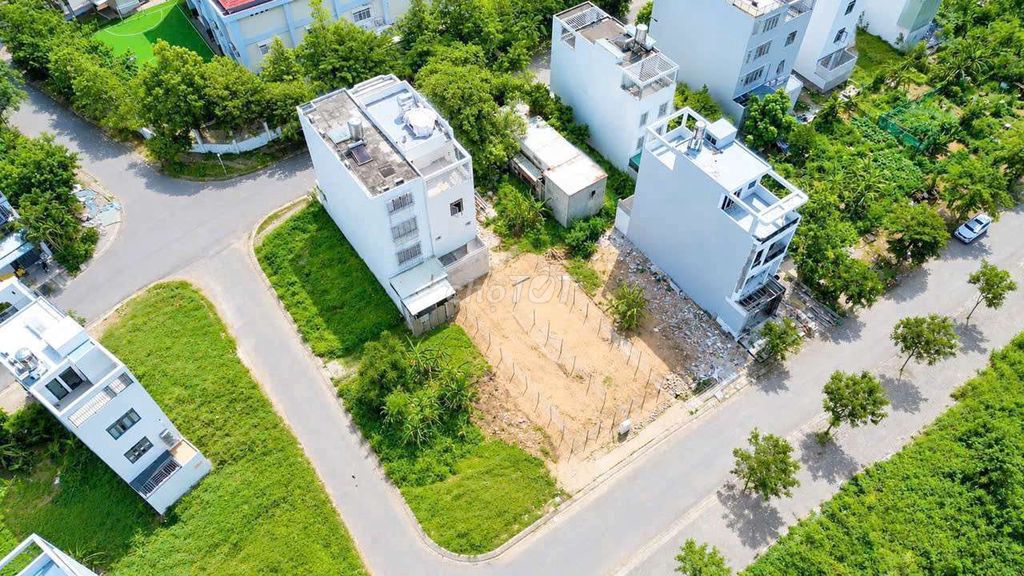 BÁN ĐẤT NỀN SADECO NGHỈ NGƠI GIẢI TRÍ - CN: 5×20M- SHR - CHỎ 12.5 TỶ