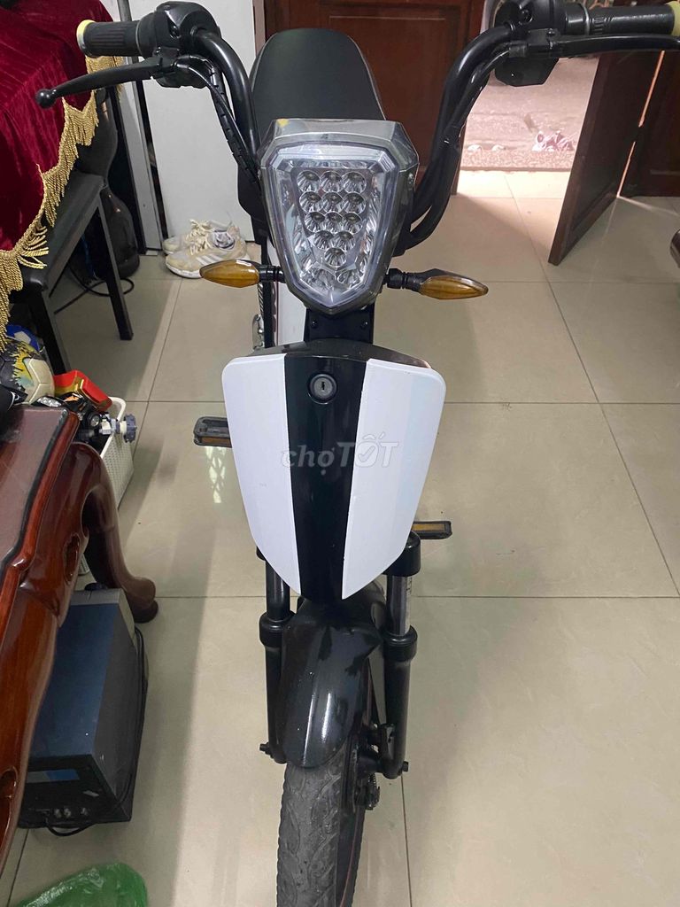 THANH LÍ XE ĐẠP ĐIỆN HKBIKE