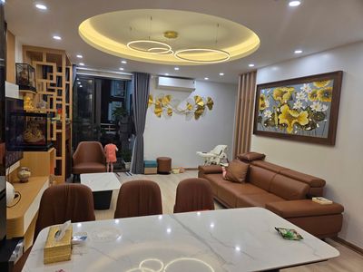 Chính chủ cho thuê CH C6 Mỹ Đình 1, dt 130m2,full nội thất cao cấp