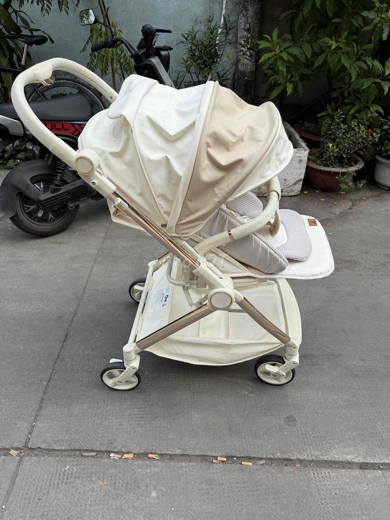 Xe đẩy em bé Chilux Kem. Mua bán Mẹ và bé tại Quận 8 Tp Hồ Chí Minh được đăng bởi Điền hình 1