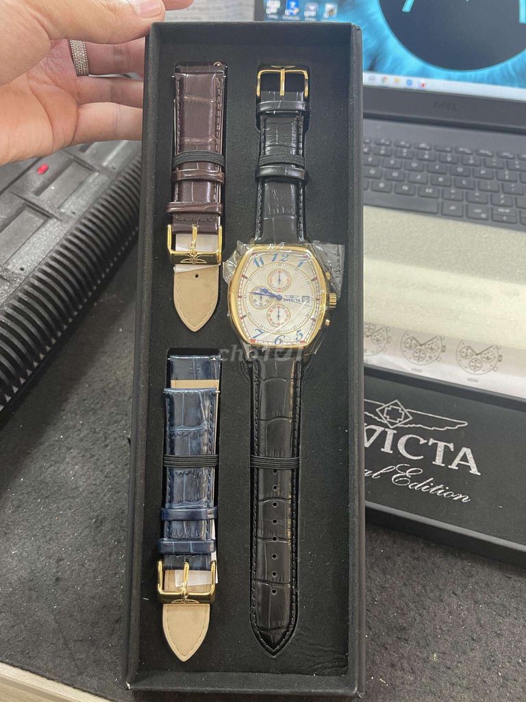 Thanh lý đồng hồ Invicta size 43mm new 100%