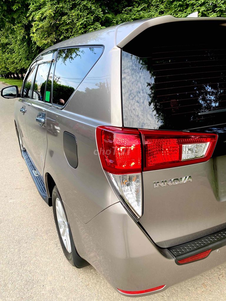 INNOVA2.0G ĐK12/2018 NÂU ÁNH KIM.XE MỚI TINH