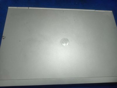 Xác laptop HP Elitebook i5/6GB/320GB HDD