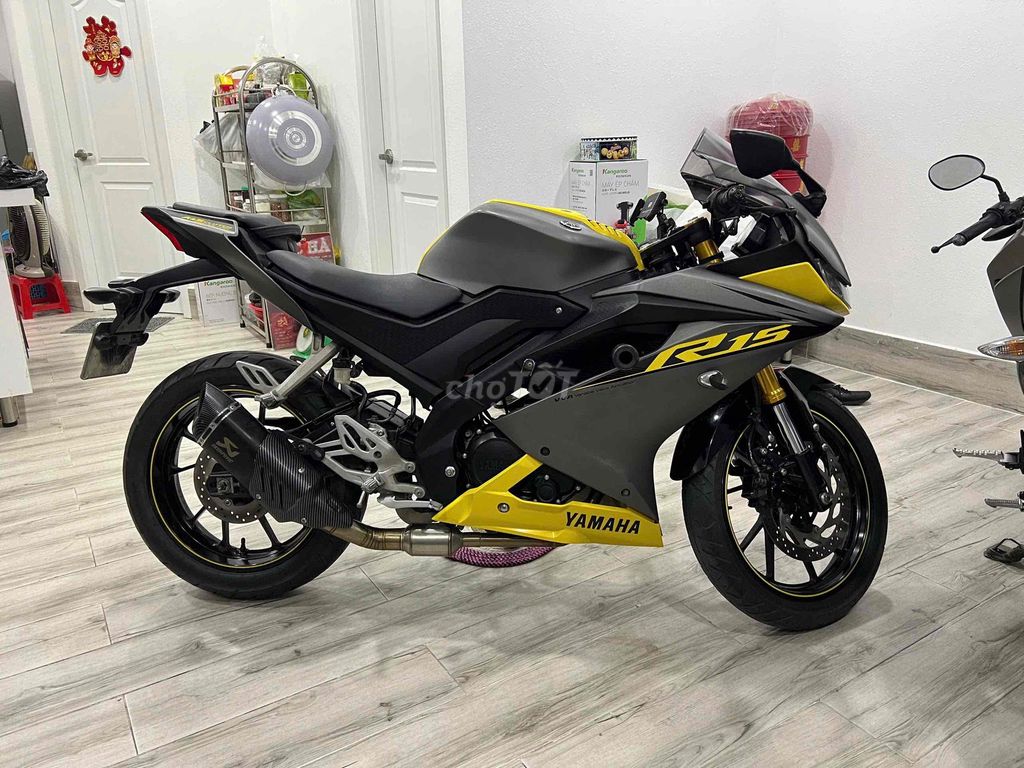 Cần Bán R15 máy zin 38tr. Mua bán Xe máy tại Huyện Thủ Thừa Long An được đăng bởi Thanh Tùng F P T hình 7