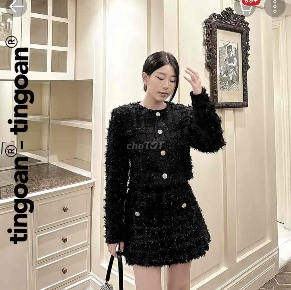 Áo khoác chân váy Nữ tingoan Đen. Mua bán Quần áo tại Huyện Gia Lâm Hà Nội được đăng bởi Đặng Anh hình 1