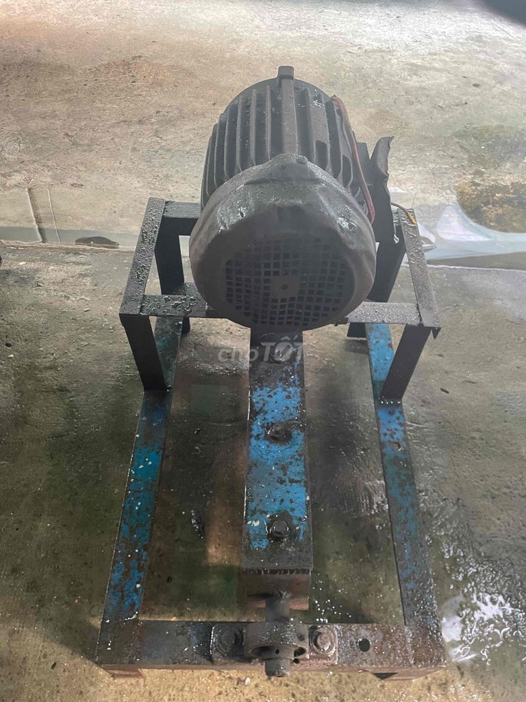 Máy duỗi sắt Kim loại Cũ. Mua bán Đồ chuyên dụng, Giống nuôi trồng tại Quận 7 Tp Hồ Chí Minh được đăng bởi Trường Phát hình 1
