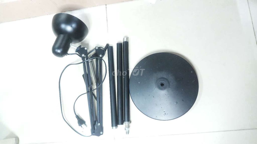 Đèn cây đứng dùng nối mi, spa, học tập.