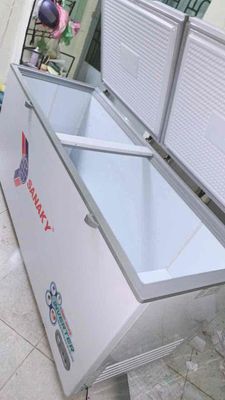 2 cái TỦ ĐÔNG SUỐT 860 lít. inverter đời mới.. Mua bán Tủ lạnh tại Quận 12 Tp Hồ Chí Minh được đăng bởi ngọc ngọc