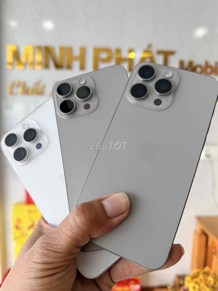 Apple iPhone 15 Pro Max 256GB Titan tự nhiên. Mua bán Điện thoại tại Huyện Vũng Liêm Vĩnh Long được đăng bởi Minh phát hình 1