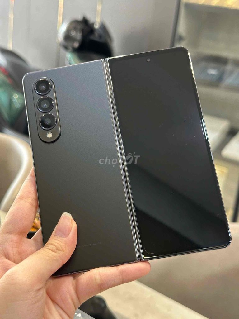 Samsung Galaxy Z Fold4 256GB Đen Like New VN 99%. Mua bán Điện thoại tại Quận 8 Tp Hồ Chí Minh được đăng bởi CA REM BÁN TÁO hình 1