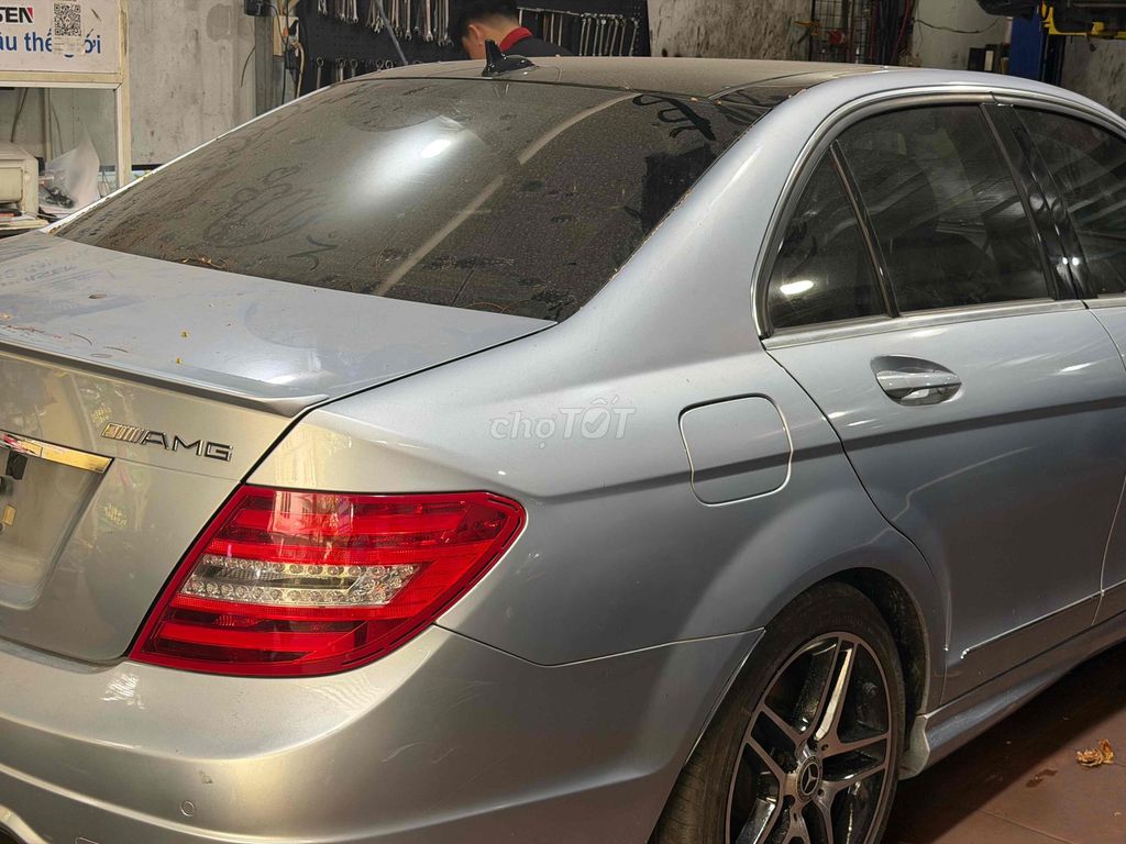 Mercedes-Benz C300 AMG 2013 Bạc 154284 km. Mua bán Ô tô tại Quận 7 Tp Hồ Chí Minh được đăng bởi Tuan hình 8