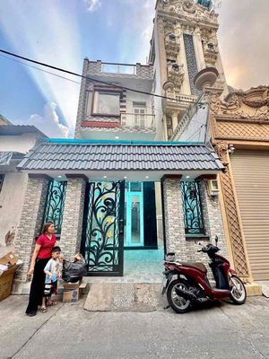Аренда · 3 комн. · 90 м² · Quận Bình Tân, ул. Đường Lê Đình Cẩn