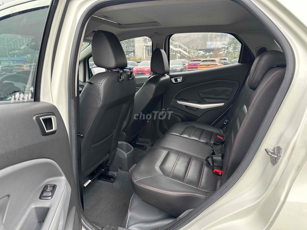 Ford Ecosport 2016 Trắng 80000 km. Mua bán Ô tô tại Quận Nam Từ Liêm Hà Nội được đăng bởi Long Bùi hình 8