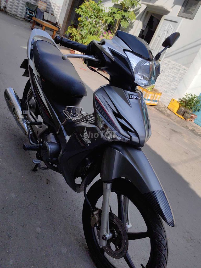Honda Future Neo lên áo Future X. Mua bán Xe máy tại Quận Tân Bình Tp Hồ Chí Minh được đăng bởi Trung hình 6
