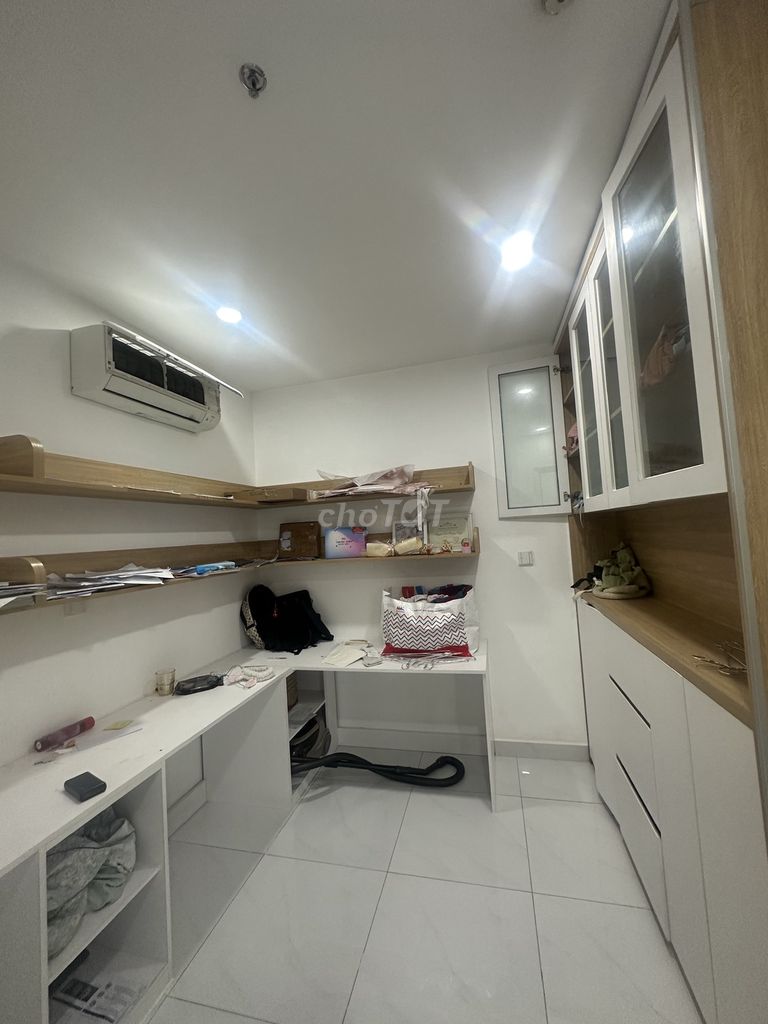 Chính chủ cho thuê căn 2PN, 1WC, 60m2 full nội thất, View Landmark 81. Cho thuê căn hộ/chung cư tại Thành phố Dĩ An Bình Dương được đăng bởi Lê Văn Sang hình 5