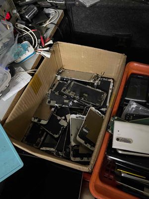 Màn hình zin Iphone X Xs Xsmax 11 XR 12 13 12 prom. Mua bán Linh kiện (RAM, Card...) tại Quận Tân Phú Tp Hồ Chí Minh được đăng bởi Min Min