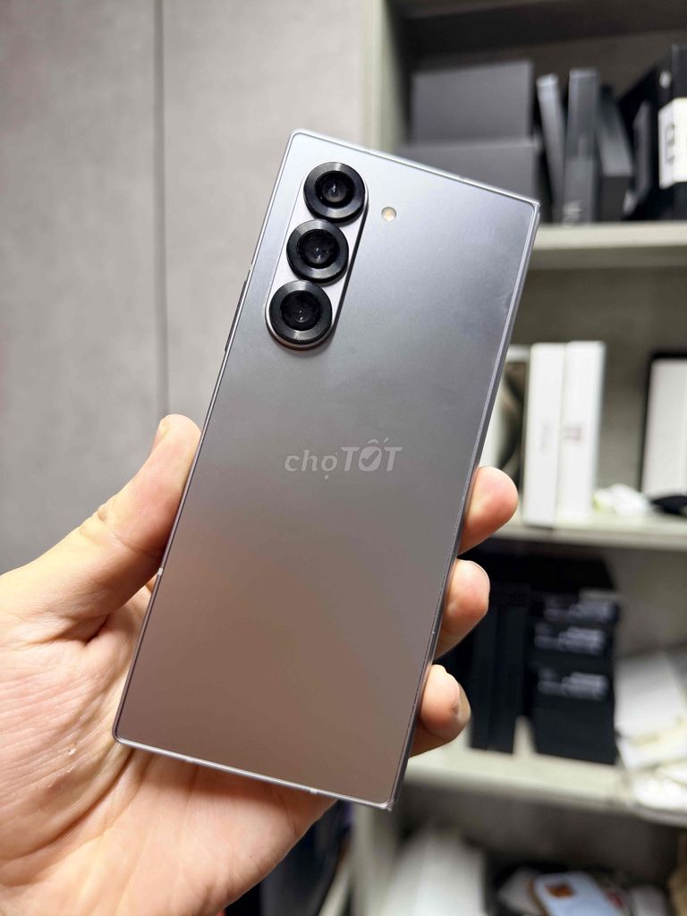 Samsung ZFold6 256GB Xám Likenew. Mua bán Điện thoại tại Quận Bình Thạnh Tp Hồ Chí Minh được đăng bởi Đạt Mobi hình 1