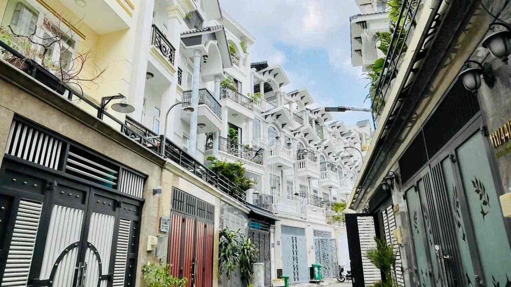 RẺ NHẤT KHU VỰC - KHU ĐỒNG BỘ HẺM XE HƠI.. Mua bán nhà ở tại Quận Gò Vấp Tp Hồ Chí Minh được đăng bởi Phan Hoài Nguyên hình 1