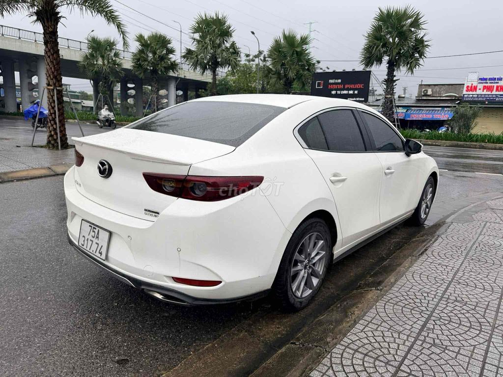 Mazda 3 2023 1.5L Luxury - 40000 km. Mua bán Ô tô tại Quận Hải Châu Đà Nẵng được đăng bởi Hoàng hình 2