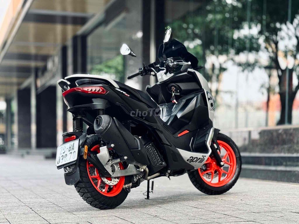 Aprilia SR GT 200. Mua bán Xe máy tại Quận Cầu Giấy Hà Nội được đăng bởi Tuấn Việt Motor hình 6