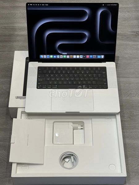 Macbook pro 16 inch M3 pro 18G/512G chính hãng VN