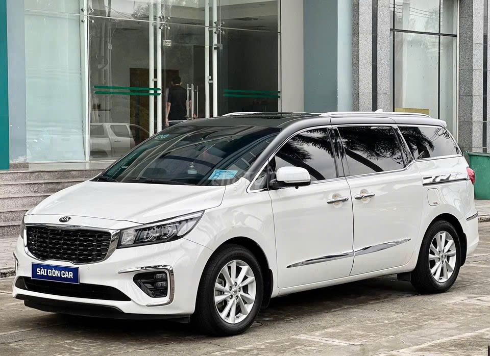 Kia Sedona Full Dầu 2019