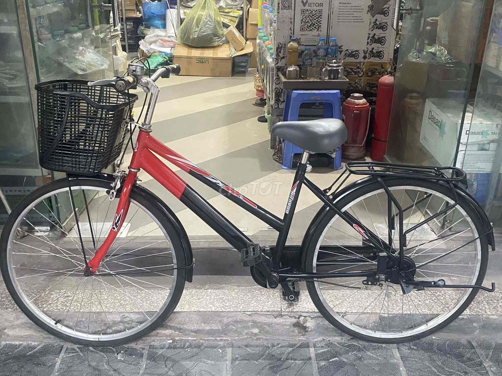 Xe đạp cào cào xịn đi nhẹ bền tốt đủ phụ kiện. Mua bán Xe đạp tại Quận Hai Bà Trưng Hà Nội được đăng bởi dung 50 thịnh yên hình 4