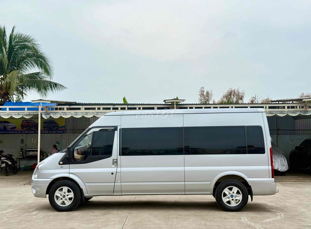 🆘🆘🆘TRANSIT Limousine 2016 10Ghế Vip XE ĐẸP ZIN 99%. Mua bán Ô tô tại Huyện Bình Chánh Tp Hồ Chí Minh được đăng bởi Ôtô Nhiệm Nguyễn hình 4