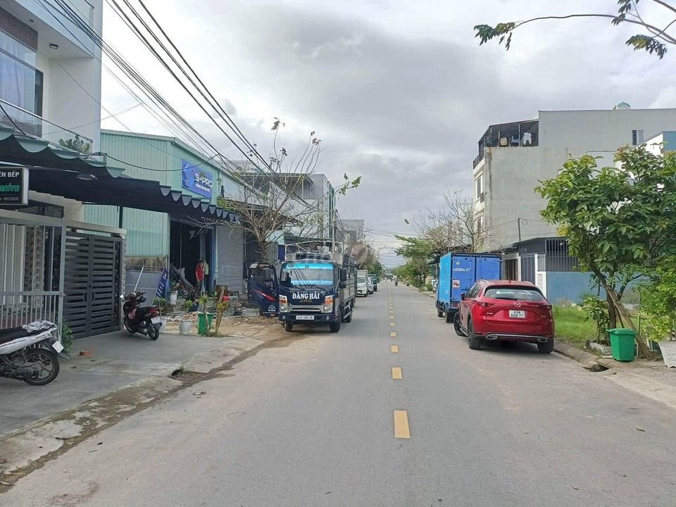 Bán đất mặt tiền đường 7m5  Nguyễn Thị Cận -  Phước Lý.