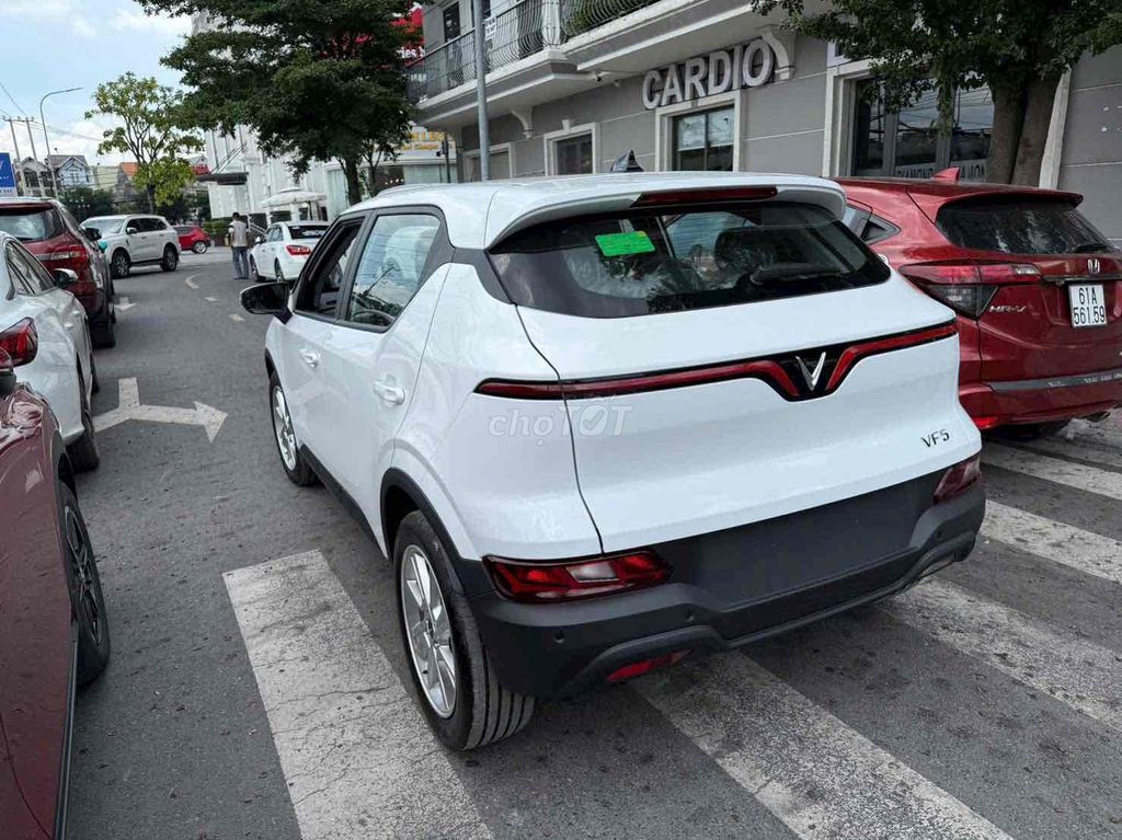 VF5 Plus 2025 mới 100% lăn bánh HCM chỉ 470tr. Mua bán Ô tô tại Thành phố Thủ Đức Tp Hồ Chí Minh được đăng bởi Hải hình 2