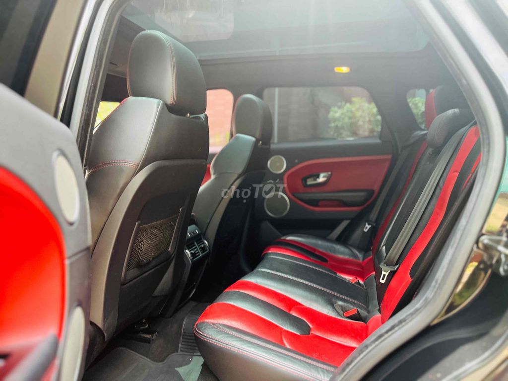 Range Rover Evoque 2016 Dynamic - Black Edition