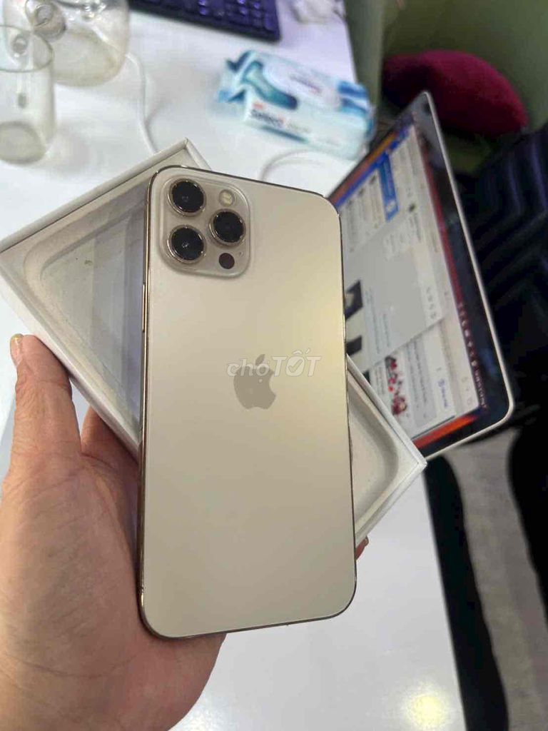 iphone12promax 512gb vàng qtế mỹ pin91 zin áp suất. Mua bán Điện thoại tại Quận 3 Tp Hồ Chí Minh được đăng bởi Nam Á Mobile hình 1