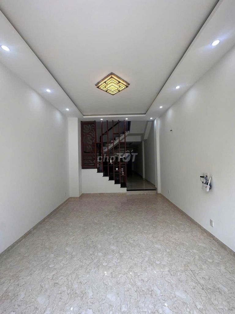 Аренда · 3 комн. · 54 м² · Quận Hải Châu, ул. Đường Hoàng Tích Trí