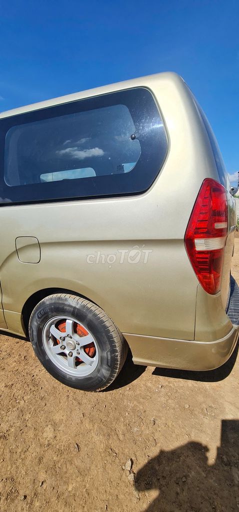 Hyundai Starex 2009 - 245000 km. Mua bán Ô tô tại Quận 11 Tp Hồ Chí Minh được đăng bởi Hạnh vuong hình 4