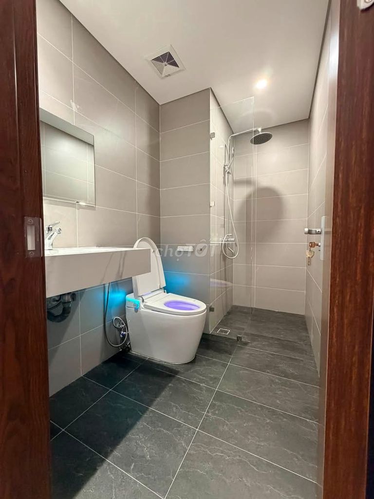 Аренда · Mia Center Point · 2 комн. · 67 м² · Quận Liên Chiểu, ул. Đường Ngô Thì Nhậm