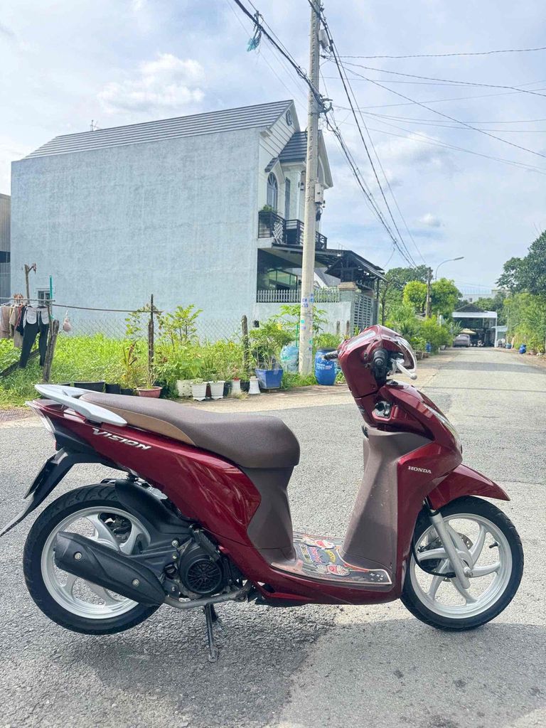 Honda Vision 2019 Smartkey Đỏ. Mua bán Xe máy tại Huyện Củ Chi Tp Hồ Chí Minh được đăng bởi HuỳnhLâm Bổn hình 1