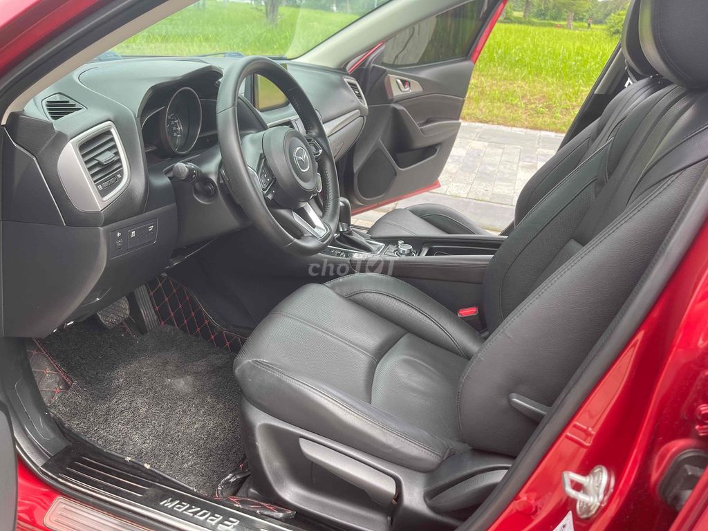 Cần Bán Mazda 3 2019 1.5L Premium Tự Động ,xe đẹp. Mua bán Ô tô tại Quận Hoàng Mai Hà Nội được đăng bởi Anh Tuy hình 8