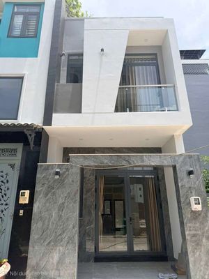 Аренда · 2 комн. · 52 м² · Quận Bình Tân, ул. Đường 18B